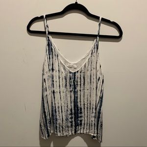 Blue and white tank